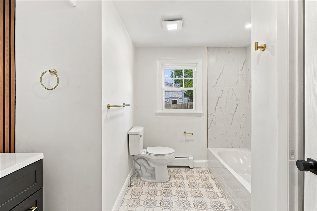 62 Drybrook Road Warwick, RI 02889 - Photo 16 of 39 Gallery Image 16
