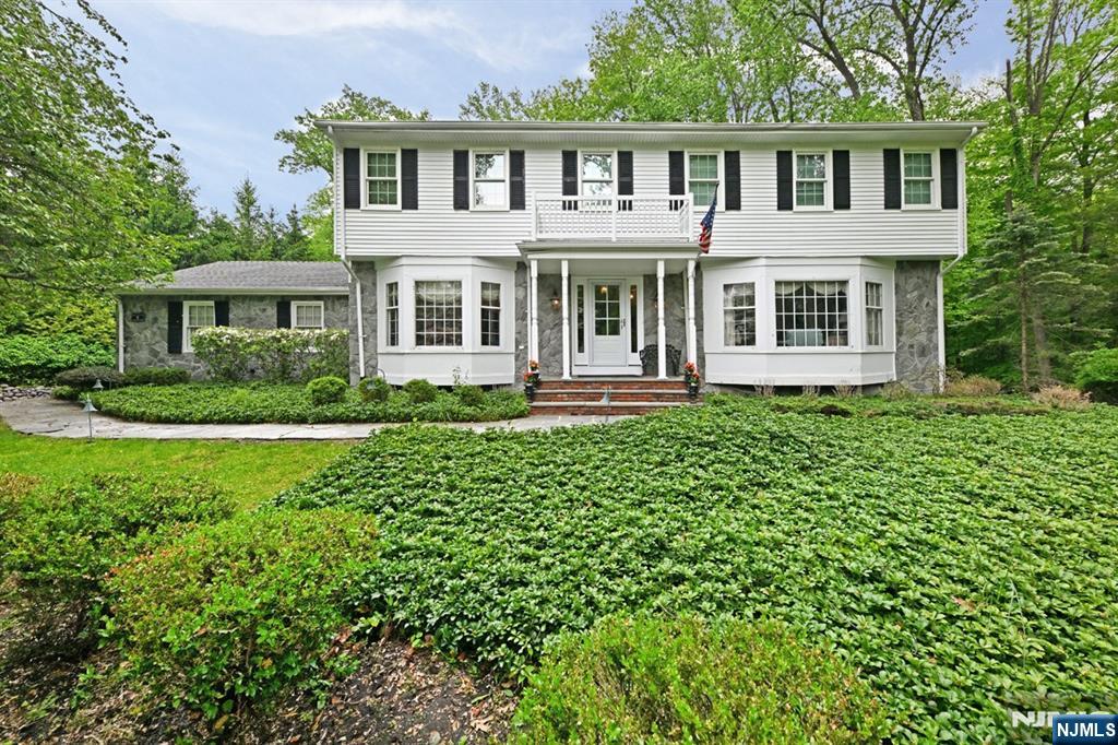16 Knollwood Road Upper Saddle River, NJ 07458 - Photo 1 of 43