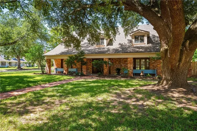 $585,000 | 5244 St Germain Boulevard, Alexandria, LA 71303