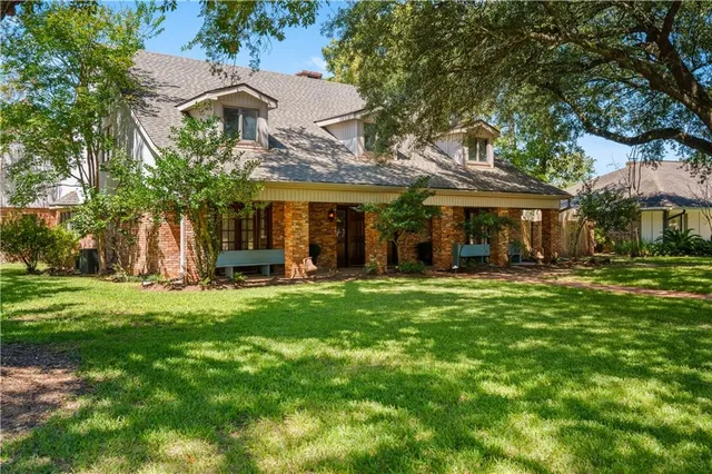$585,000 | 5244 St Germain Boulevard, Alexandria, LA 71303