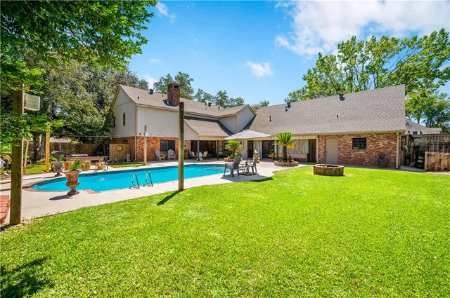 $585,000 | 5244 St Germain Boulevard, Alexandria, LA 71303