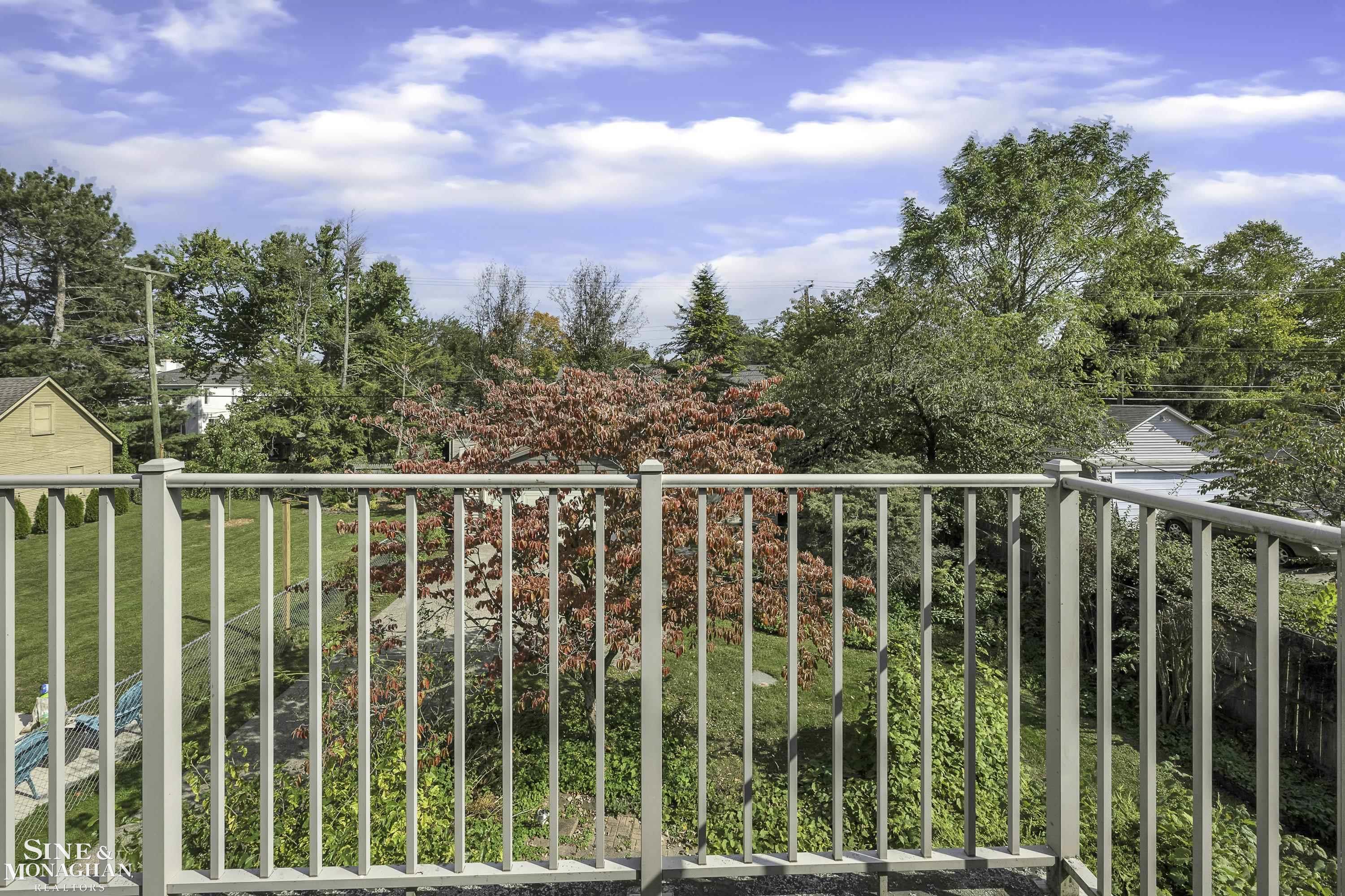 734 Neff Road Grosse Pointe, MI 48230 - Photo 19 of 39 50158895-18e41e6f-5d11-4c00-bcec-03db588d7f61.JPG