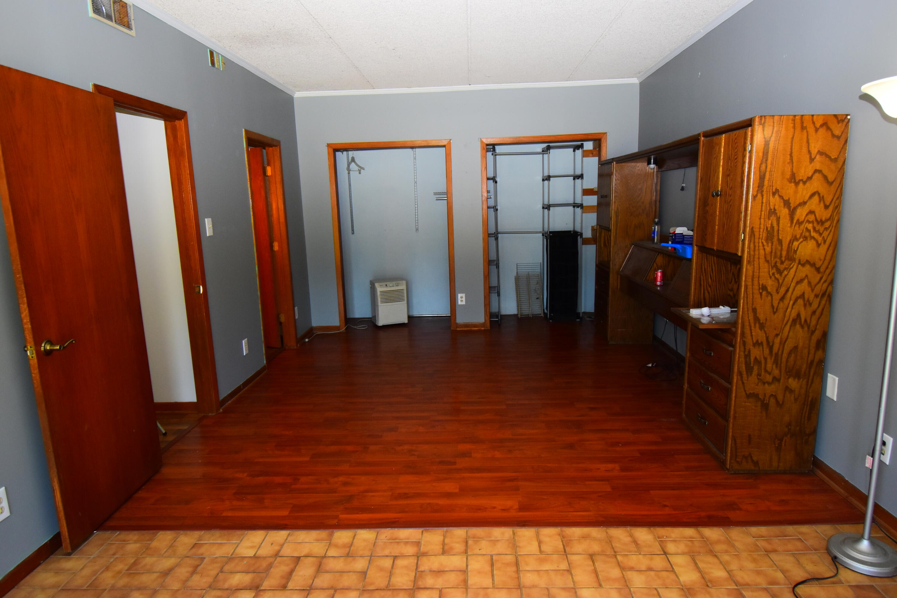 853 West Keil Road New Holstein, WI 53061 - Photo 16 of 26 Ensuite