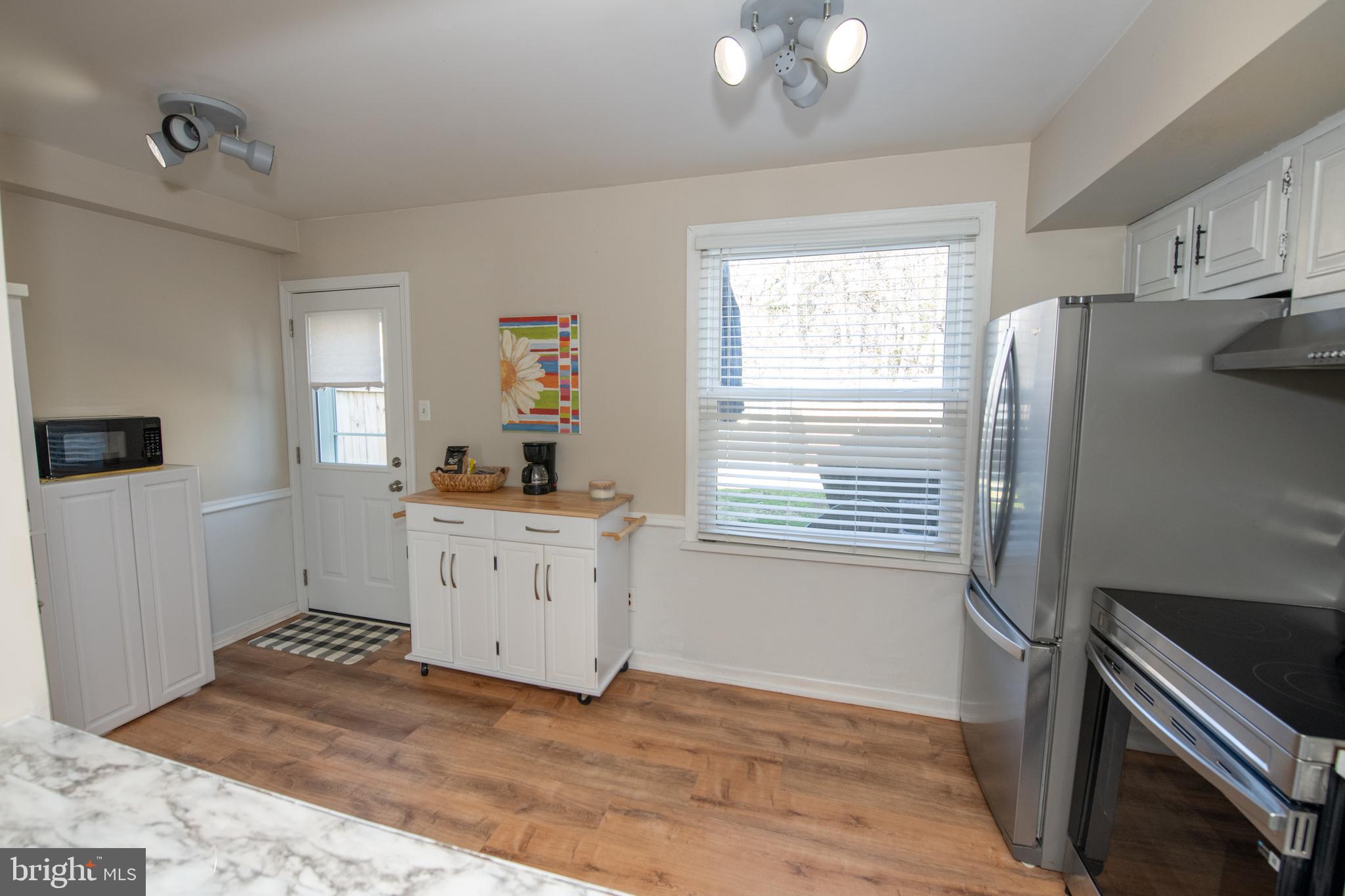 1000 Jacksonville Road, Unit 18 Warminster, PA 18974 - Photo 23 of 46 Kitchen