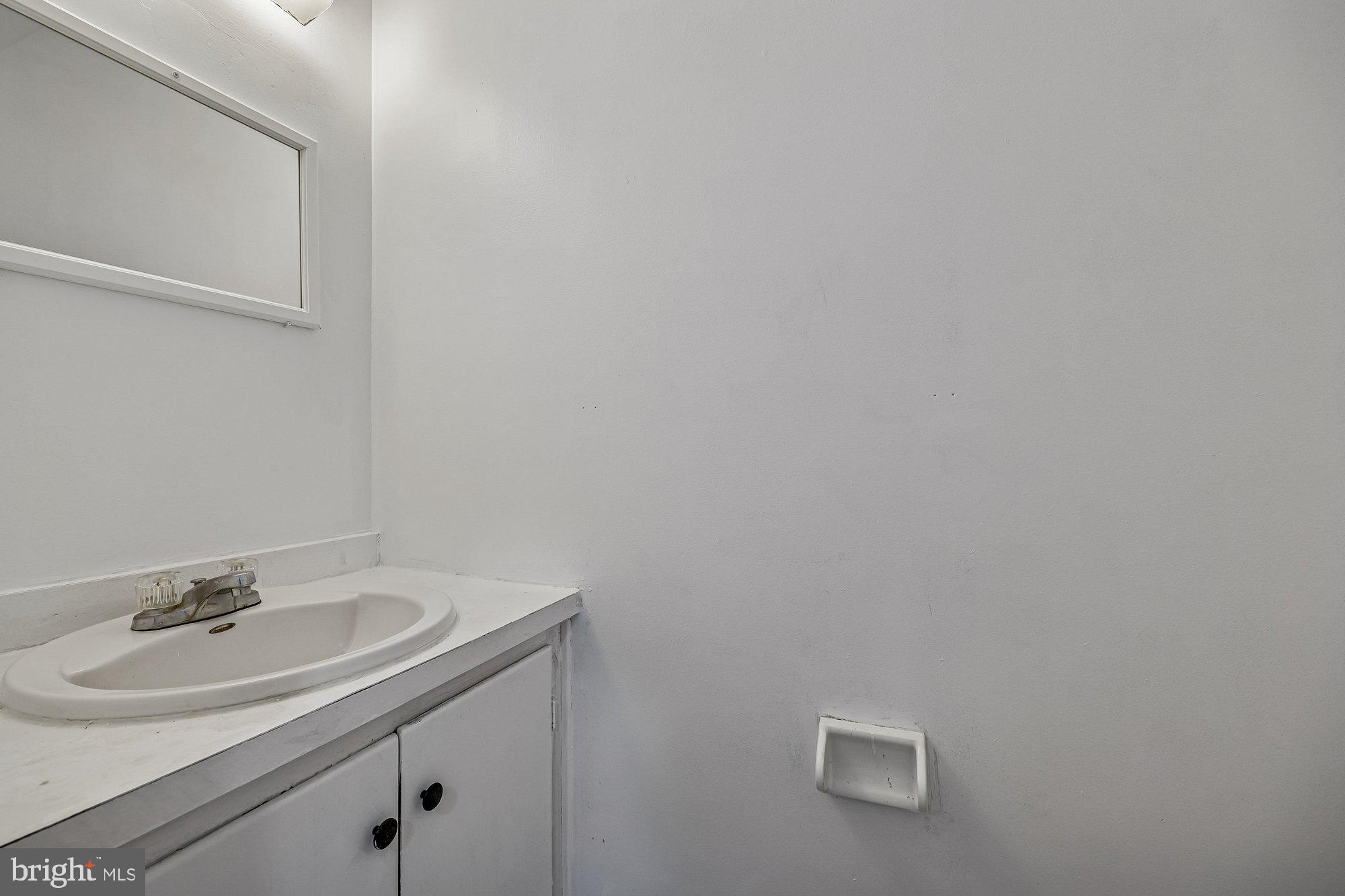 58 Apple Way Frederick, MD 21703 - Photo 30 of 82 Powder Room