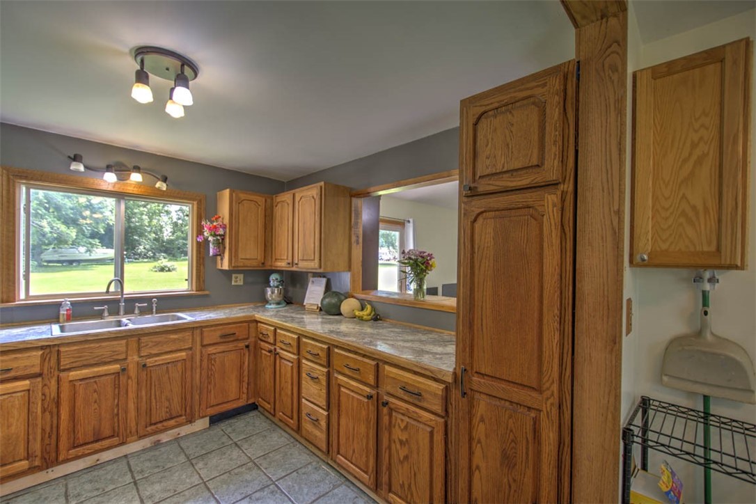 3560 Doneta Avenue Decatur, IL 62526 - Photo 10 of 25