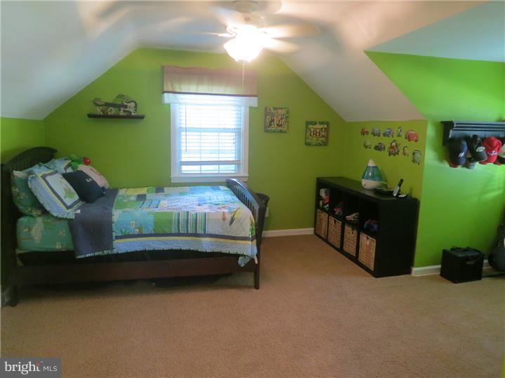 109 Wood Road Springfield, PA 19064 - Photo 17 of 24