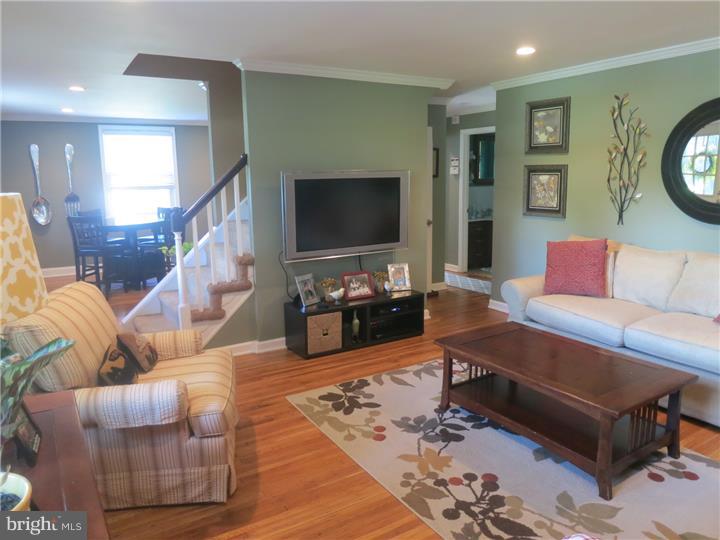 109 Wood Road Springfield, PA 19064 - Photo 5 of 24