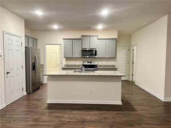 $348,000 | 12150 Conrad Circle, Hampton, GA 30228