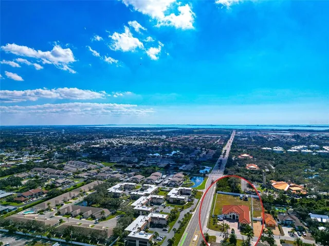 $2,300,000 | 7505 27th Avenue West, Bradenton, FL 34209