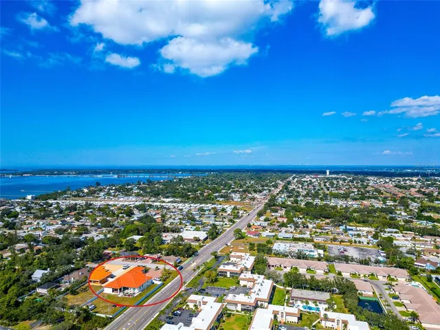 $2,300,000 | 7505 27th Avenue West, Bradenton, FL 34209