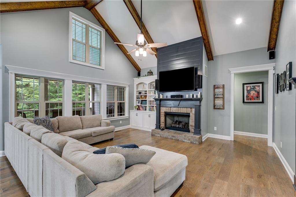 7269 Tyree Road Winston, GA 30187 - Photo 4 of 57