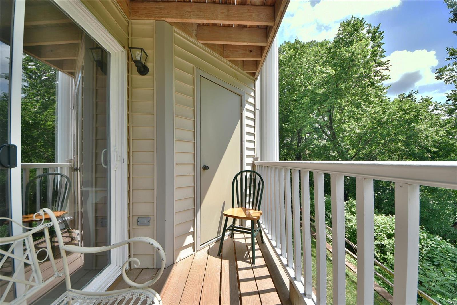 725 Ridgeside Drive, Unit F Ballwin, MO 63021 - Photo 9 of 23 Gallery Image 9