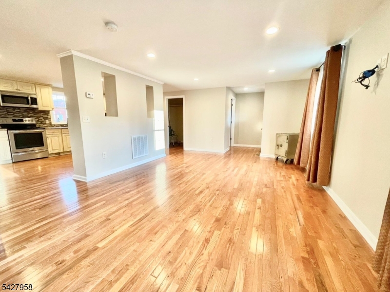 54 Carey Road Succasunna, NJ 07876 - Photo 4 of 12