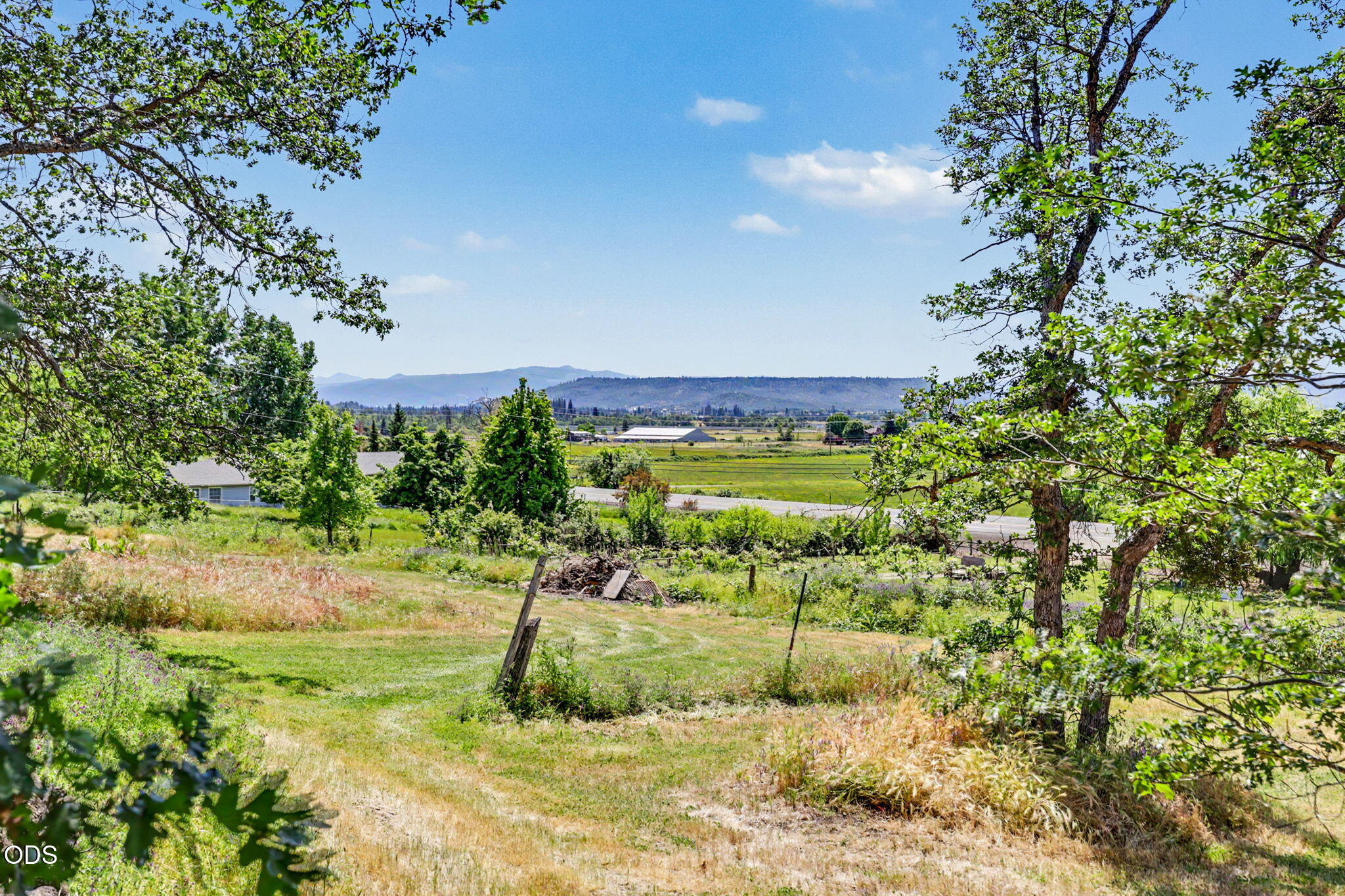 15336 Highway 62 Eagle Point, OR 97524 - Photo 36 of 50 36