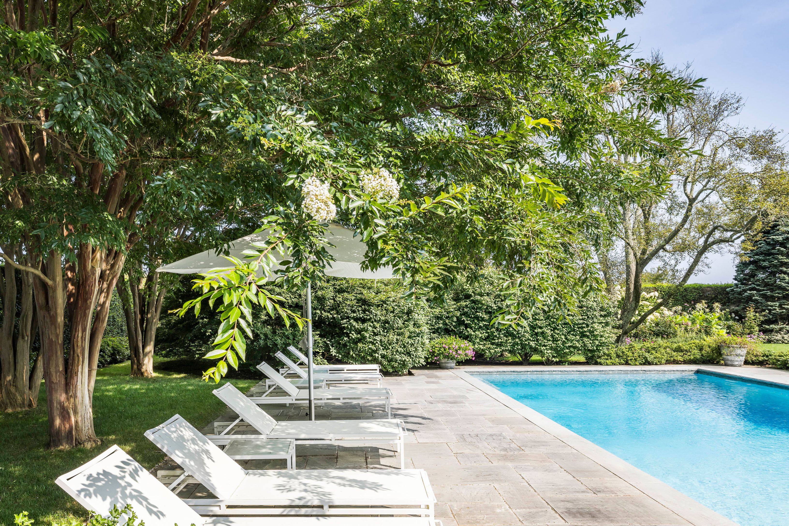 107 Apaquogue Road East Hampton, NY 11937 - Photo 3 of 43