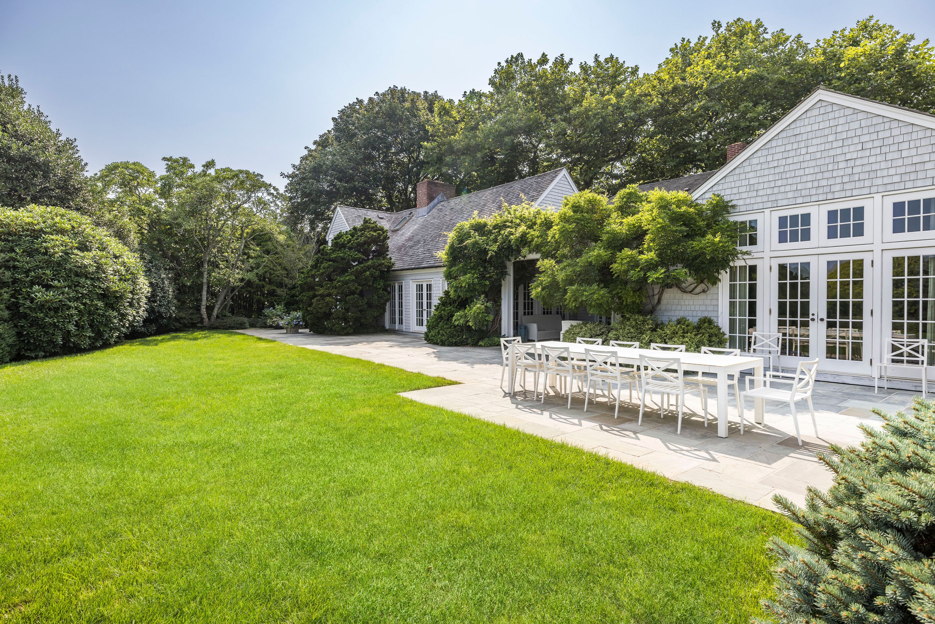 107 Apaquogue Road East Hampton, NY 11937 - Photo 35 of 43