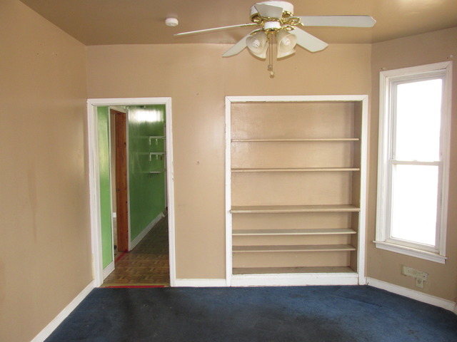 2000 West 70th Place Chicago, IL 60636 - Photo 5 of 11