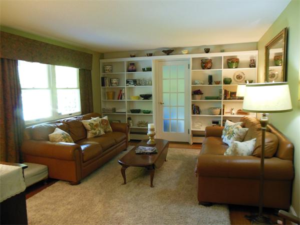 2020 Allen Street Springfield, MA 01118 - Photo 10 of 30 Gallery Image 10