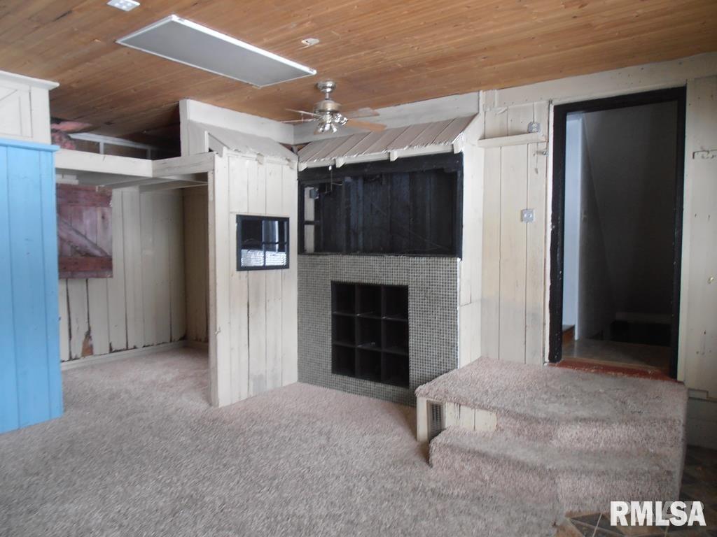902 State Street Washington, IL 61571 - Photo 13 of 18 Gallery Image 13