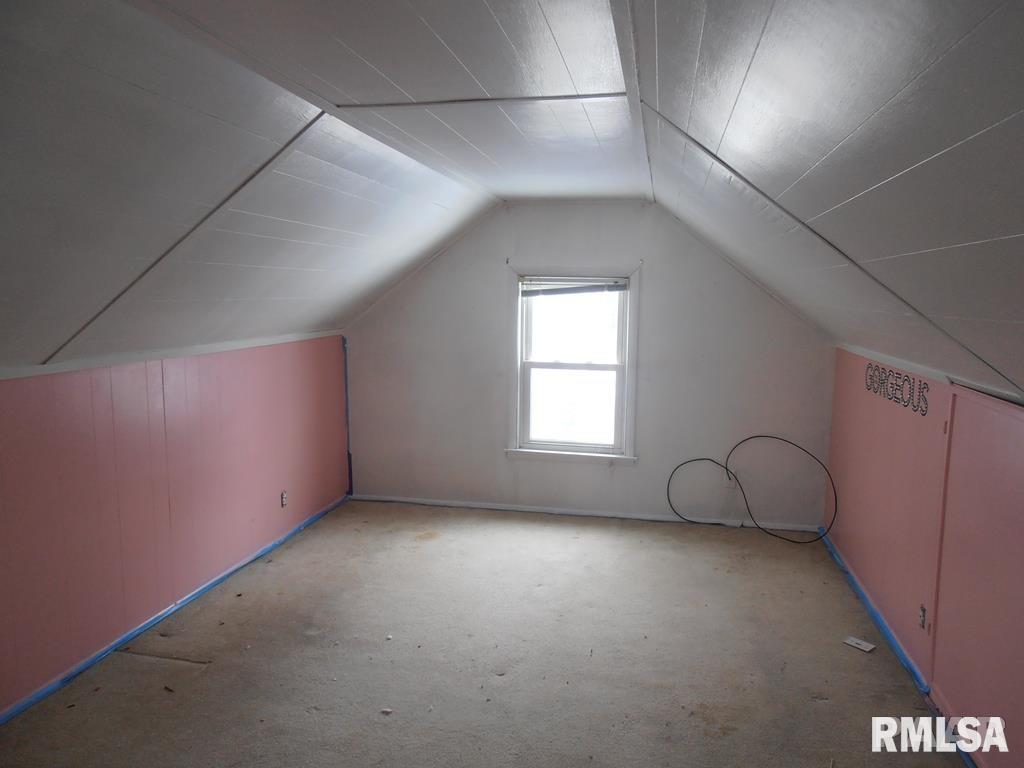 902 State Street Washington, IL 61571 - Photo 15 of 18 Gallery Image 15