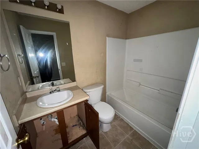 $279,900 | 19 Halyard Drive, Port Wentworth, GA 31407