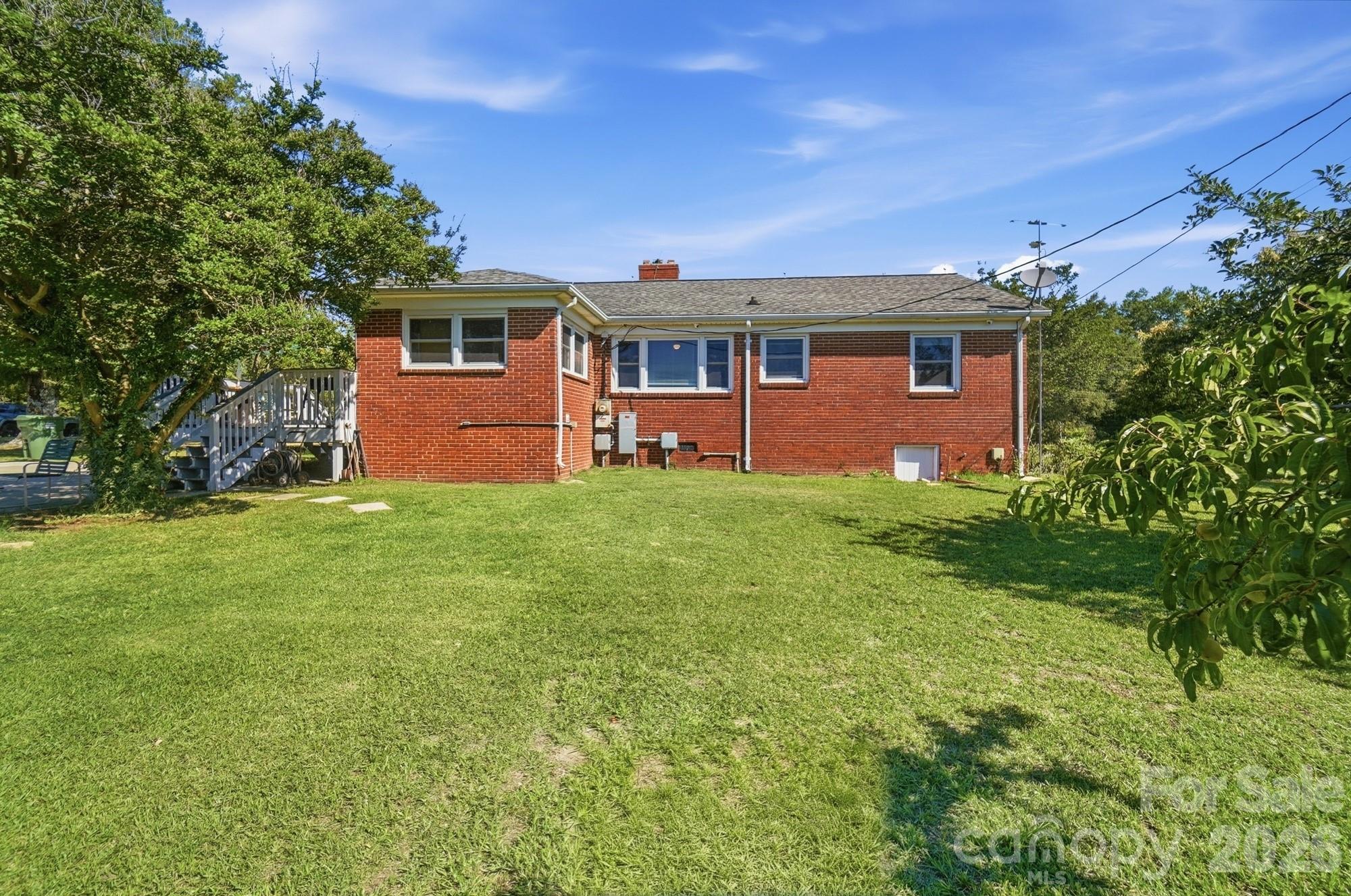 1821 Overbrook Road Kershaw, SC 29067 - Photo 8 of 40