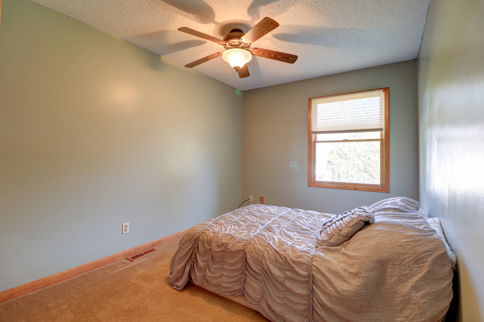 1902 19th Avenue Sterling, IL 61081 - Photo 21 of 29