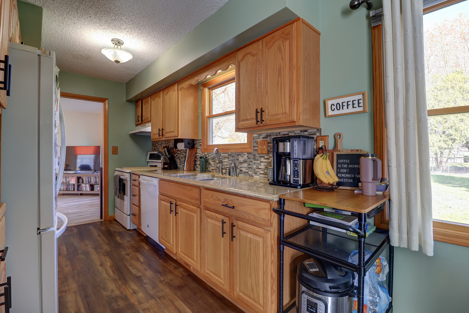 1902 19th Avenue Sterling, IL 61081 - Photo 9 of 29