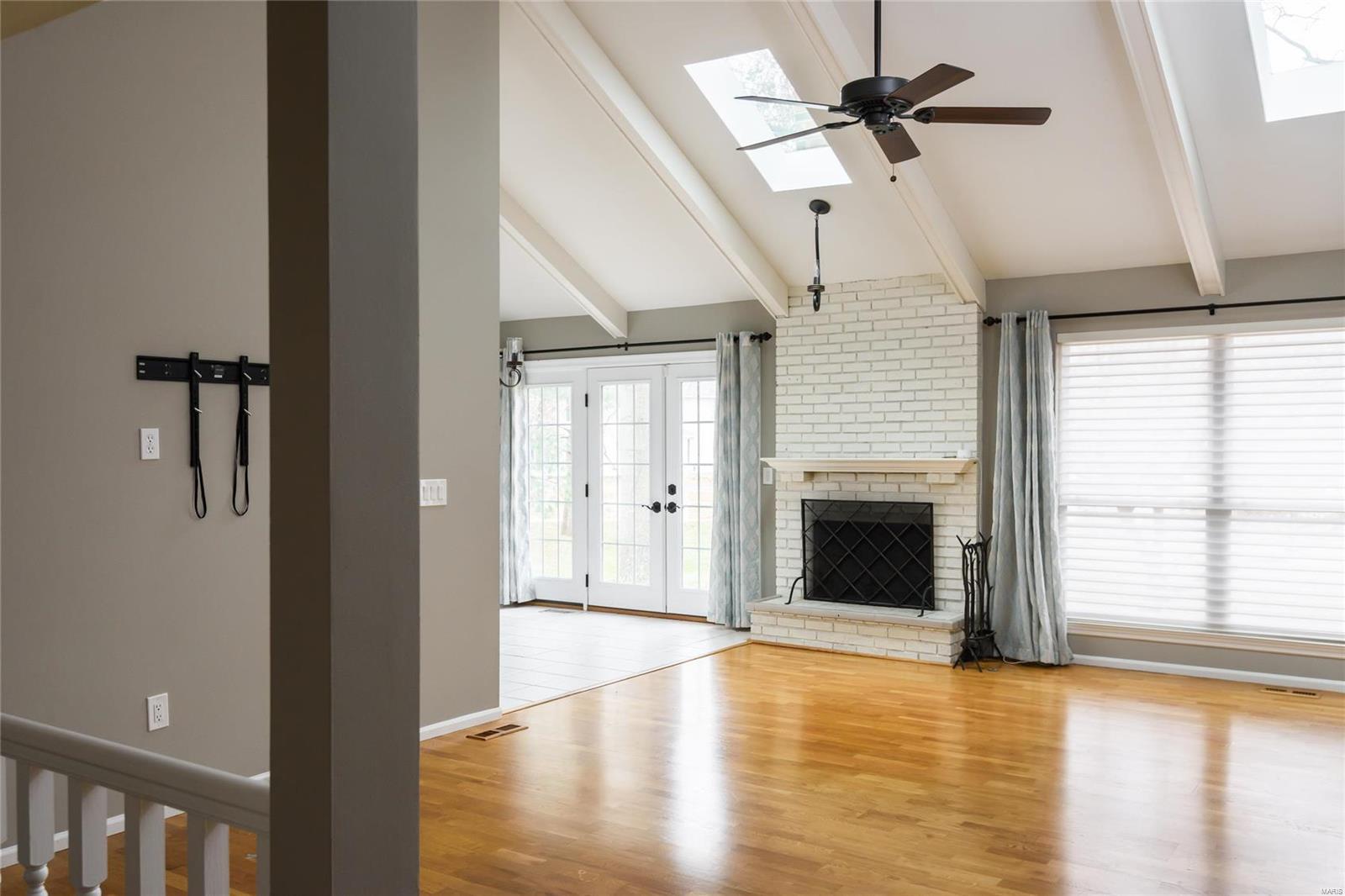 16279 Windfall Ridge Drive Chesterfield, MO 63005 - Photo 13 of 28 Gallery Image 13