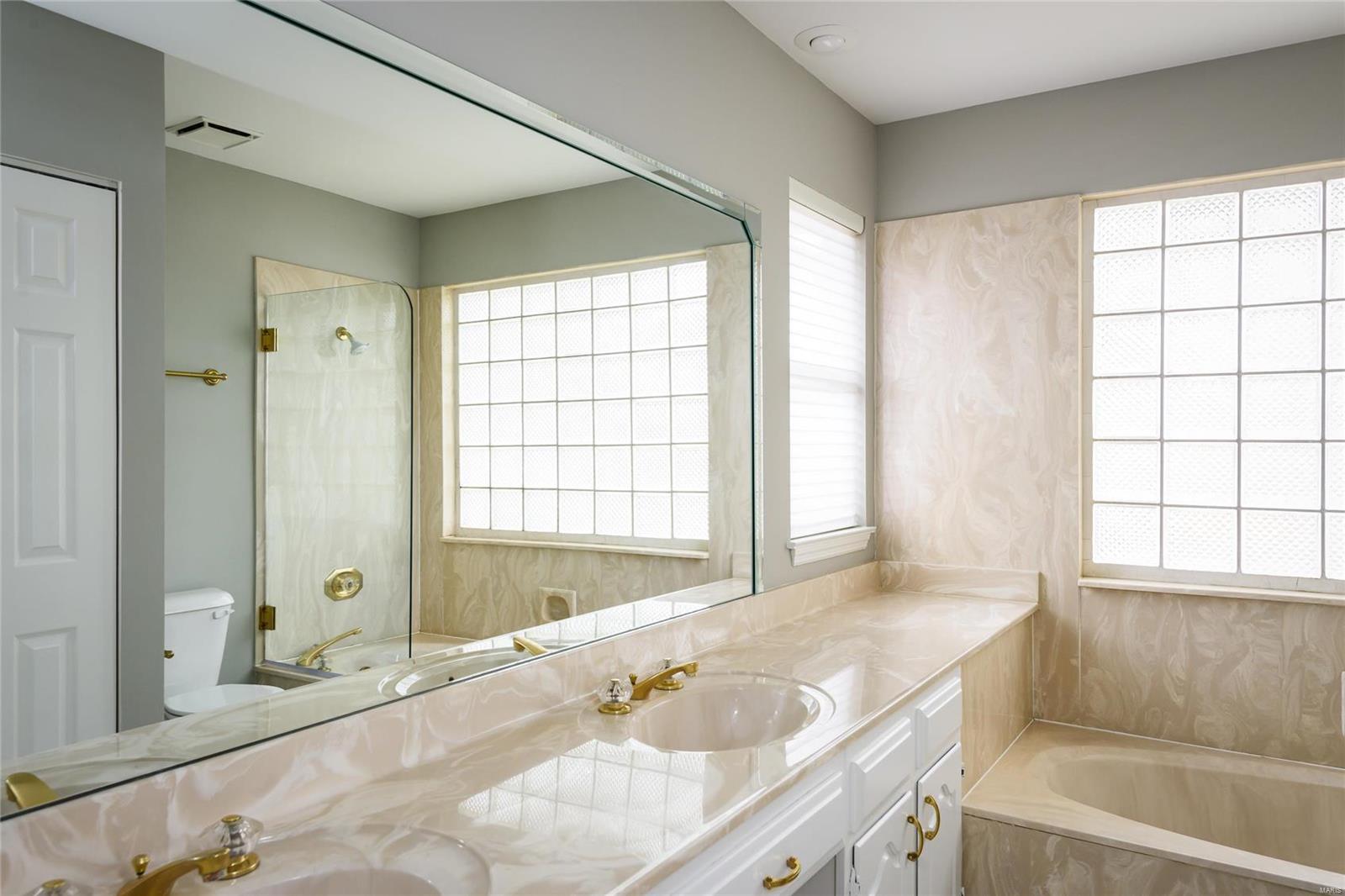 16279 Windfall Ridge Drive Chesterfield, MO 63005 - Photo 20 of 28 Gallery Image 20