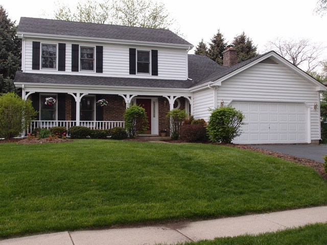 574 Glen Garry Road Cary, IL 60013 - Photo 1 of 16