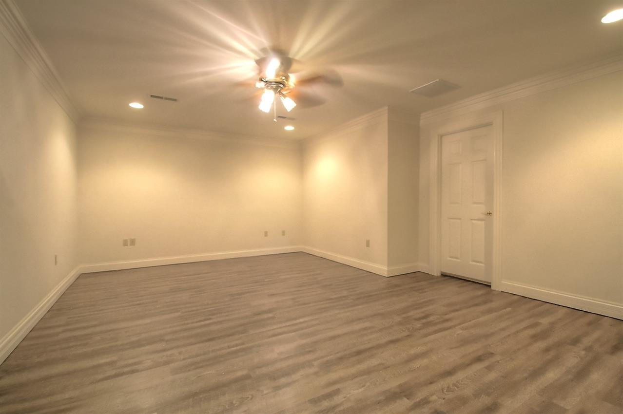 123 Club Valley Estates Road London, KY 40741 - Photo 28 of 37 Another Large Bedroom On Lower Level Wit