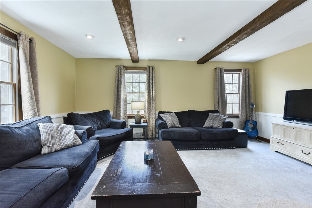 522 Williams Crossing Road Coventry, RI 02816 - Photo 4 of 27 Gallery Image 4
