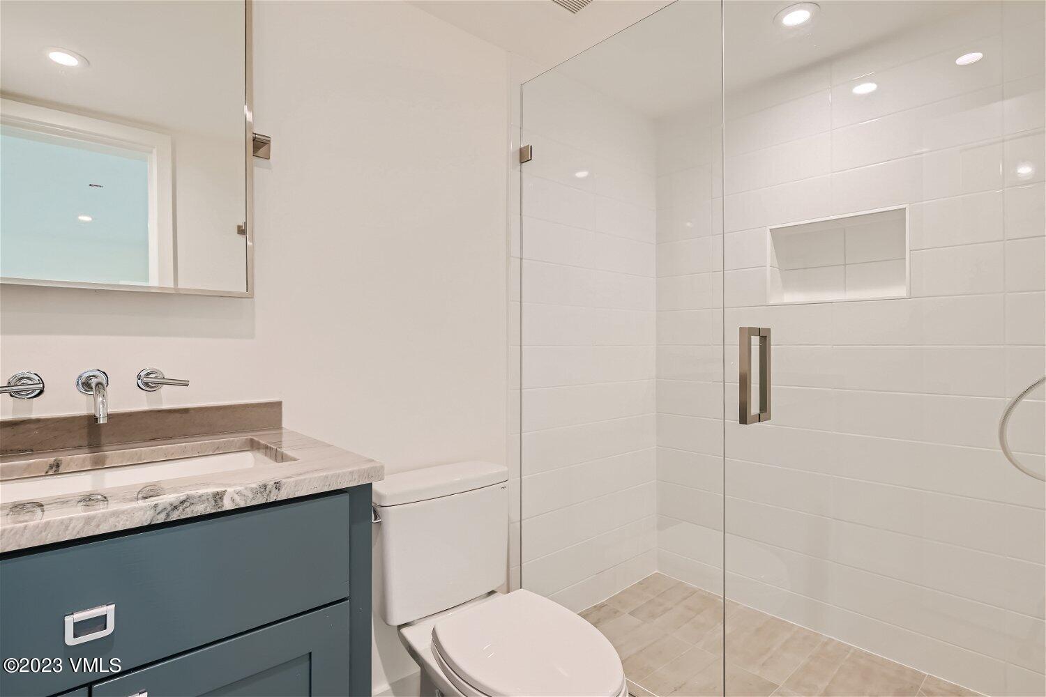 141 Chaparral Road Edwards, CO 81632 - Photo 10 of 38 141 Chaparral Rd - Web Quality - 029 - 4