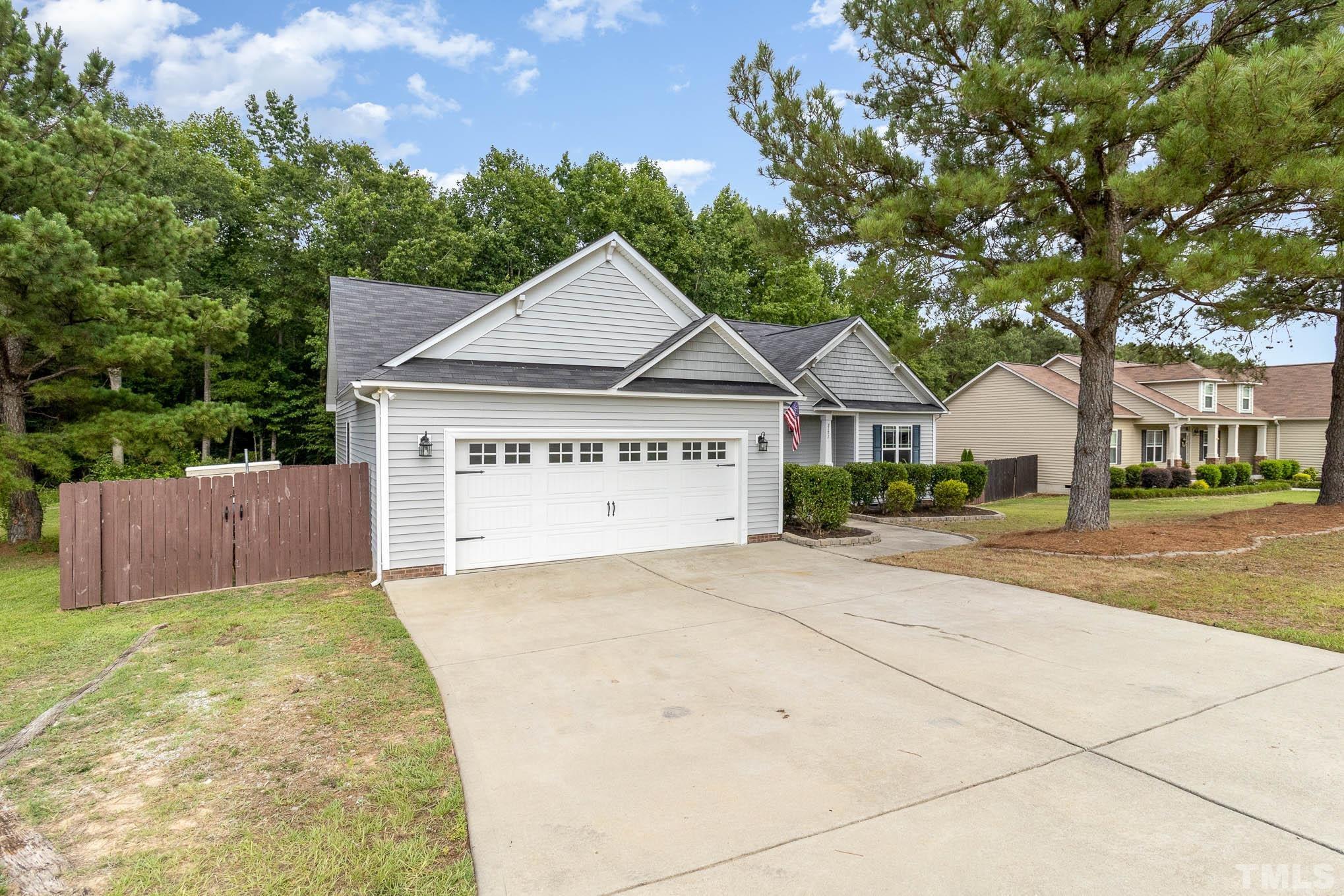 2171 Matthews Road Clayton, NC 27520 - Photo 3 of 30 Gallery Image 3