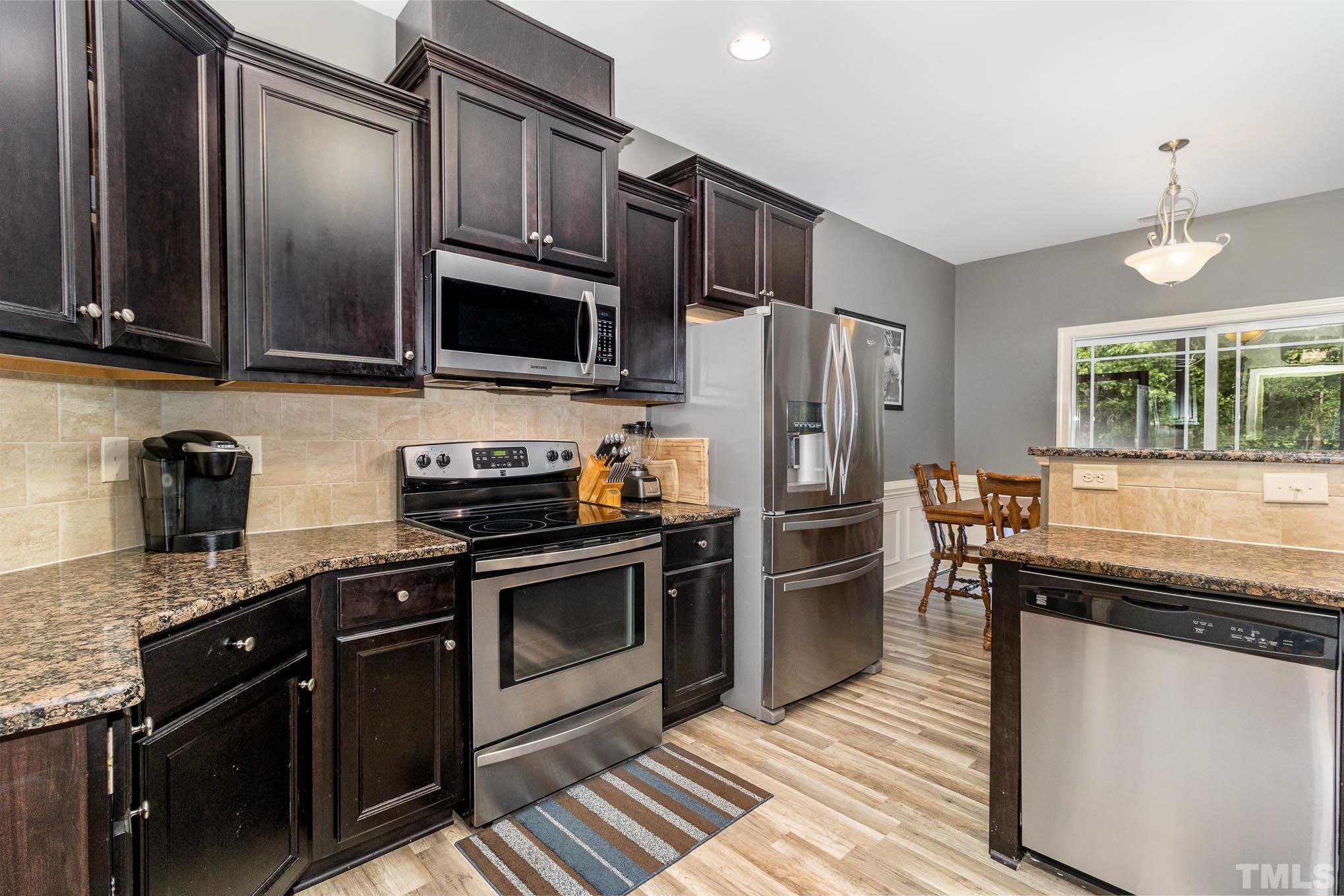 2171 Matthews Road Clayton, NC 27520 - Photo 10 of 30 Gallery Image 10