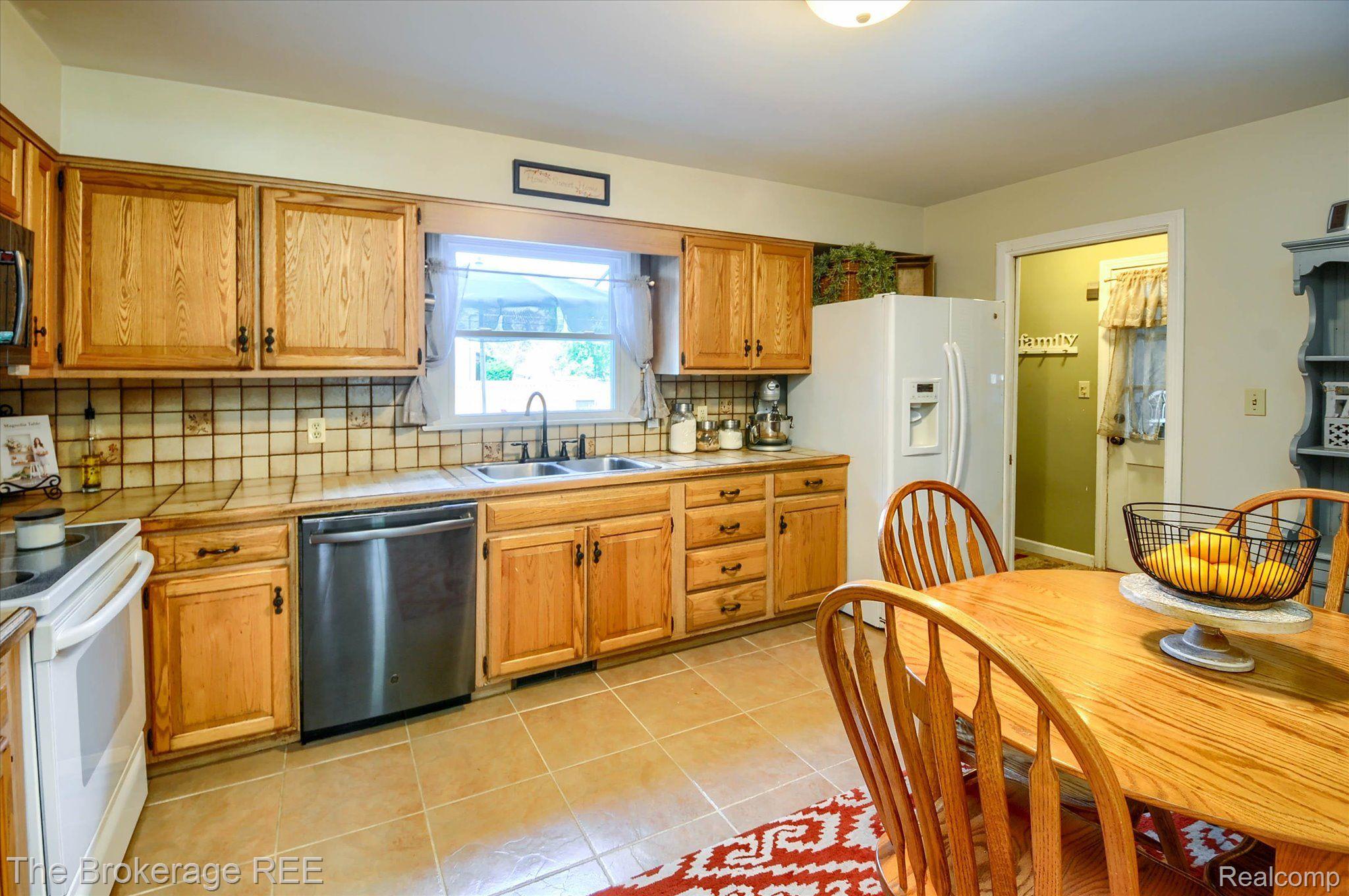 8185 Davison Road Davison, MI 48423 - Photo 33 of 64 Gallery Image 33