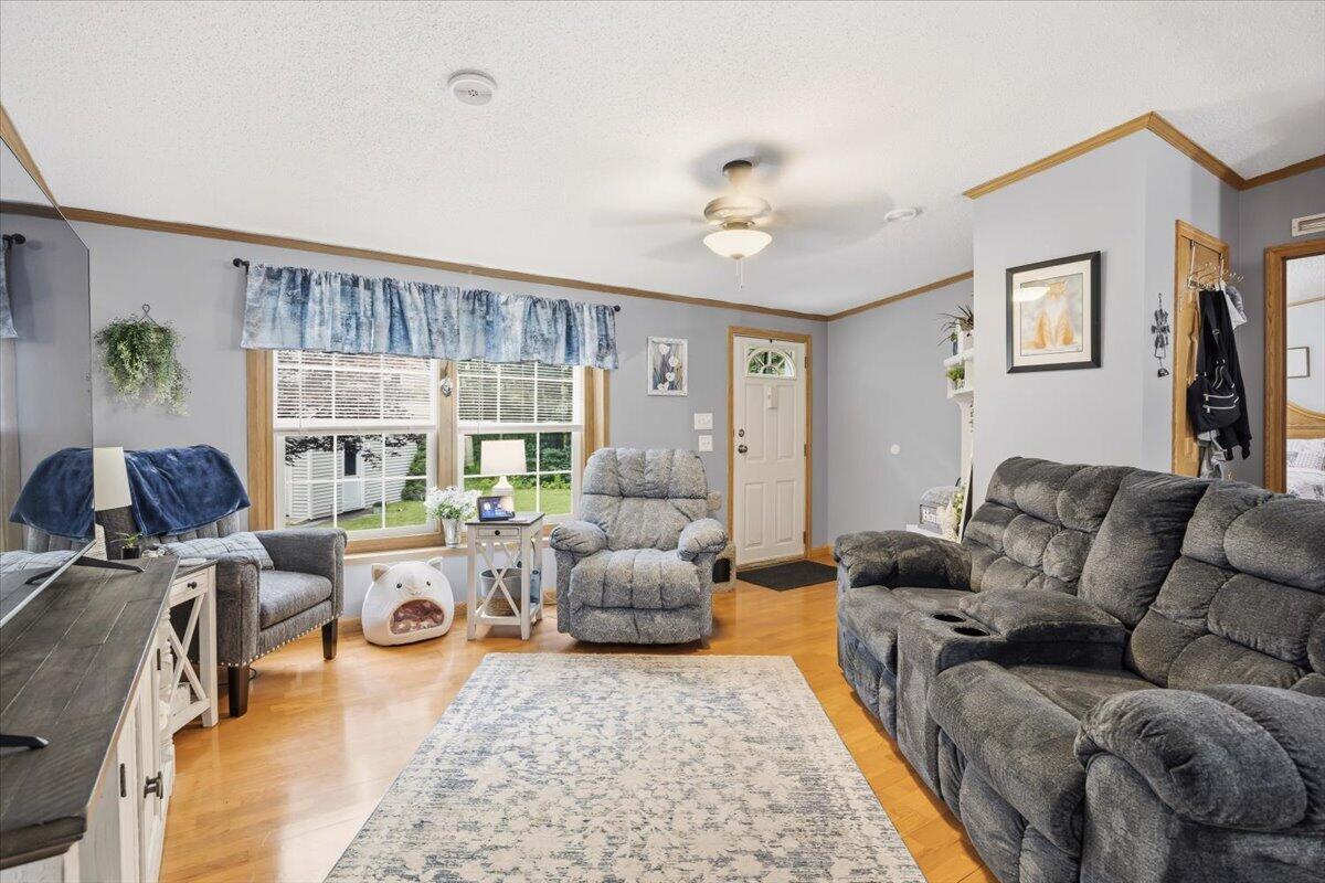 271 Mountain Road Arundel, ME 04046 - Photo 5 of 39