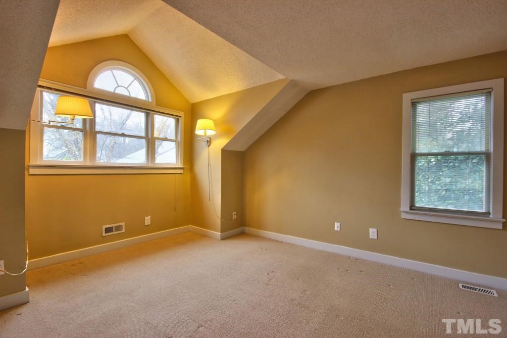 1434 Quarter Point Raleigh, NC 27615 - Photo 17 of 22 Gallery Image 17