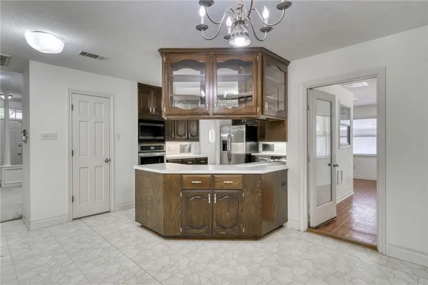$2,850 | 1402 Riverstone Court, College Station, TX 77845