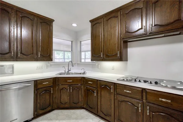 $2,850 | 1402 Riverstone Court, College Station, TX 77845