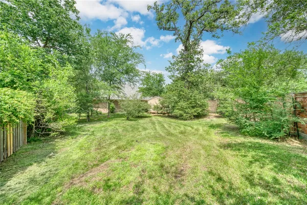 $2,850 | 1402 Riverstone Court, College Station, TX 77845