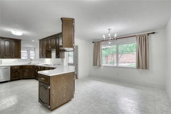 $2,850 | 1402 Riverstone Court, College Station, TX 77845