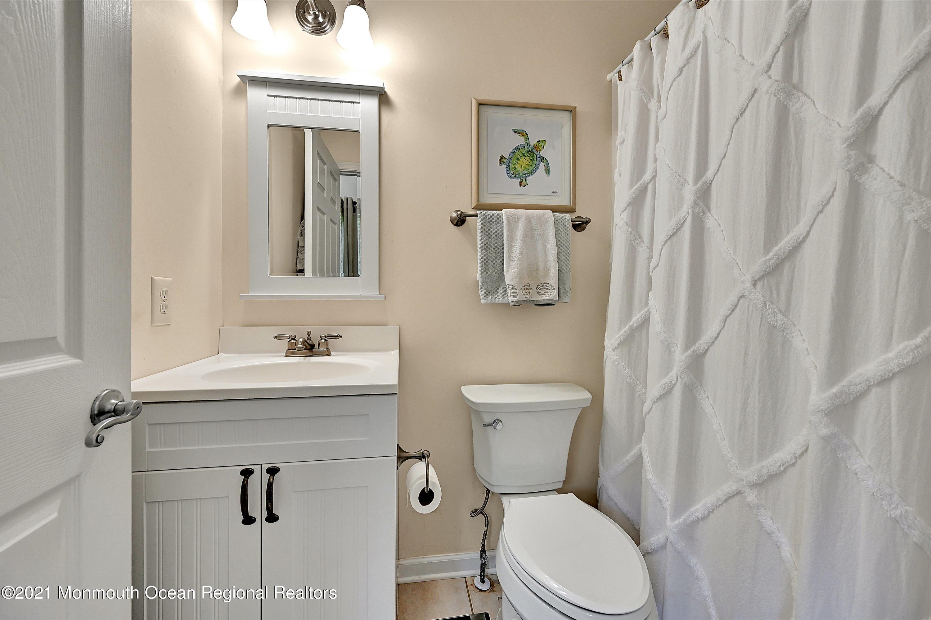 211 Oakhurst Road Oakhurst, NJ 07755 - Photo 29 of 47 Main Bath 1