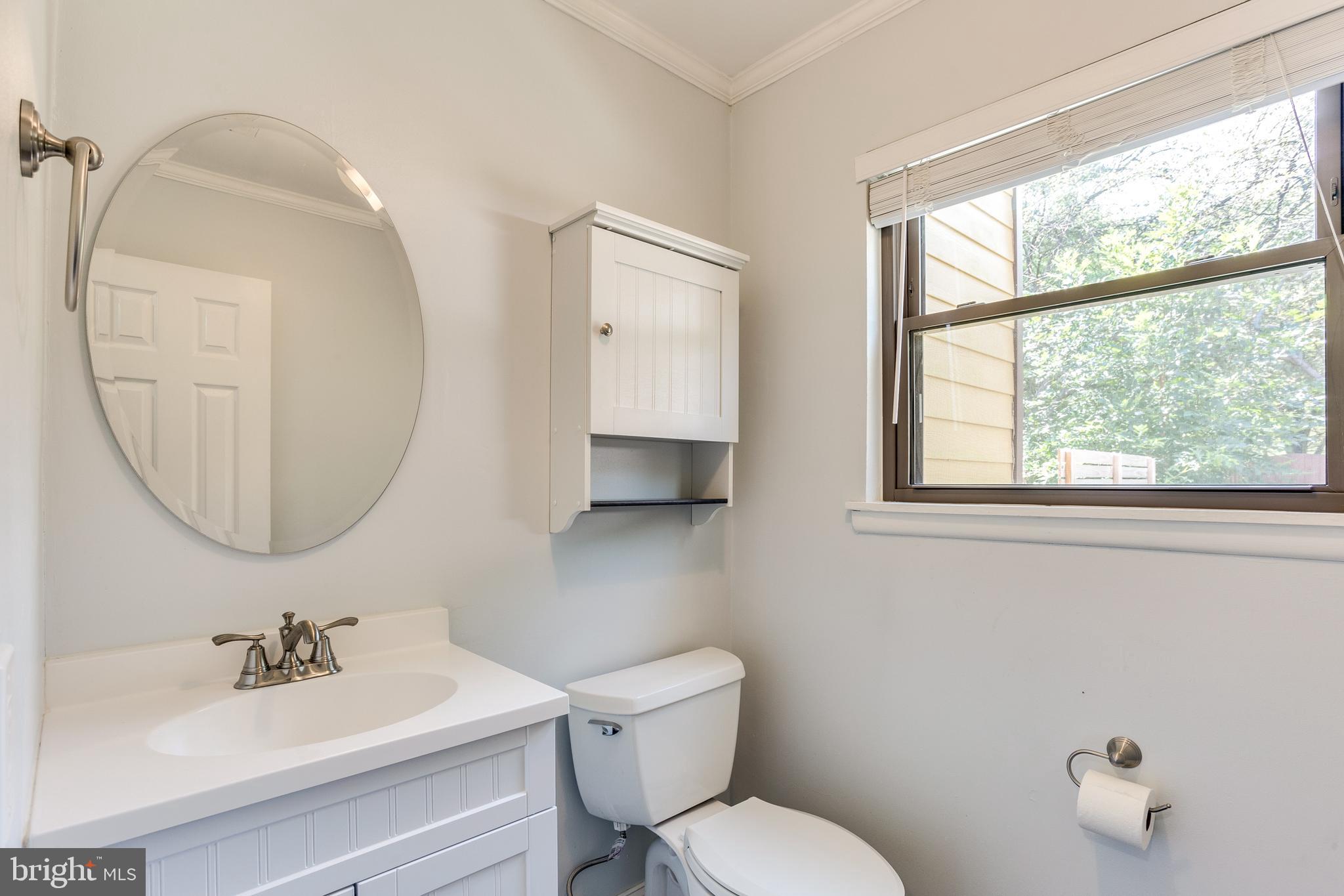 6336 Red Haven Road Columbia, MD 21045 - Photo 13 of 34 Powder Room