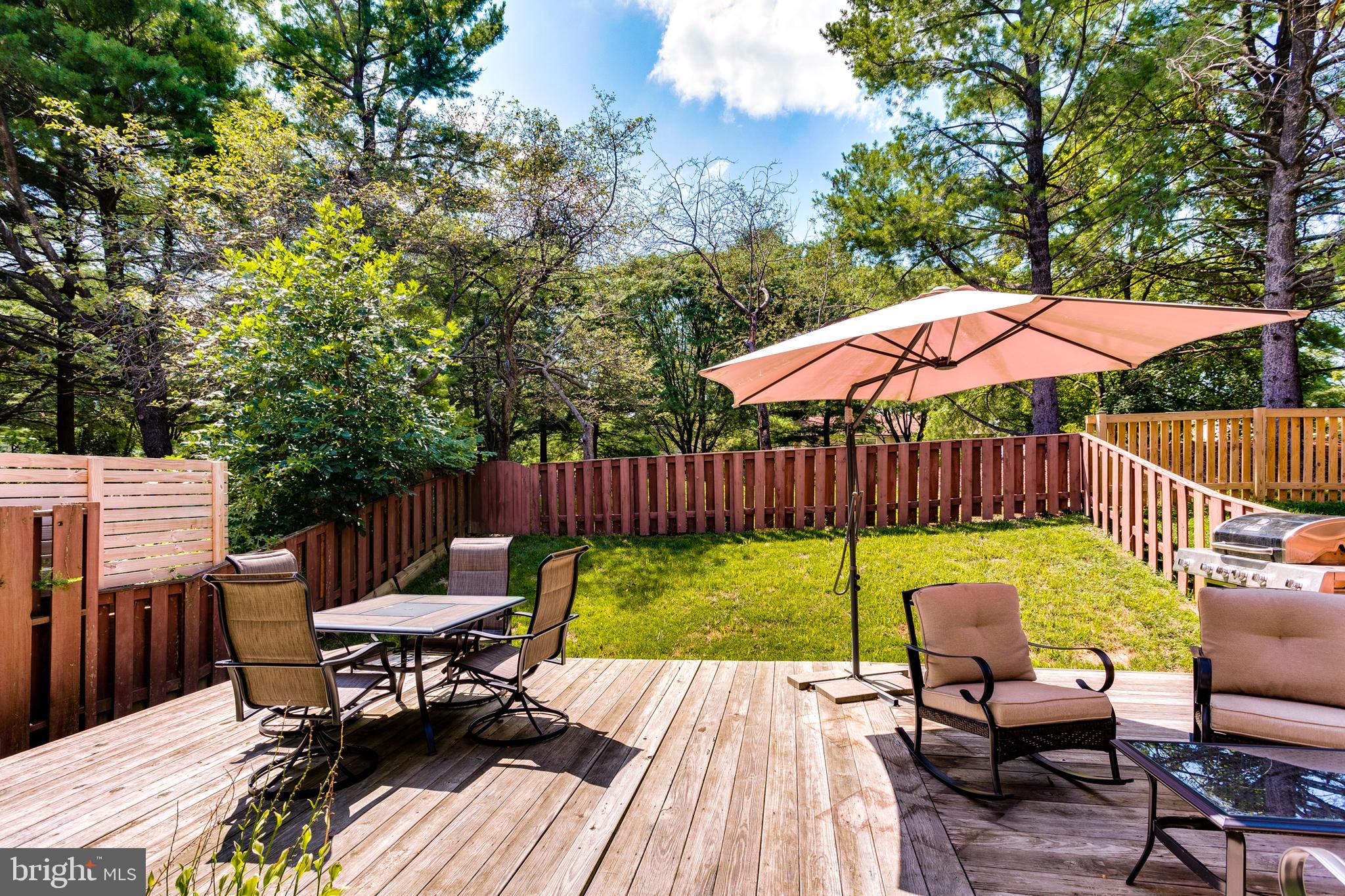 6336 Red Haven Road Columbia, MD 21045 - Photo 30 of 34 Rear Deck & Private Fenced Yard