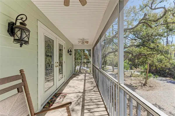 $1,350,000 | 820 North Elm Street, Englewood, FL 34223