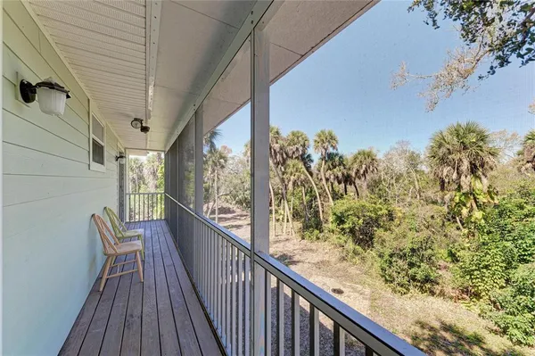 $1,350,000 | 820 North Elm Street, Englewood, FL 34223