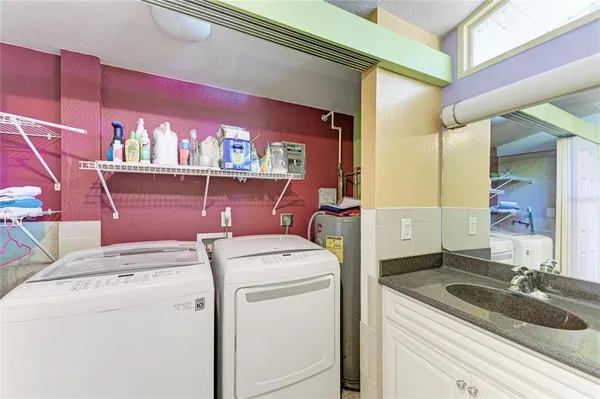 $1,350,000 | 820 North Elm Street, Englewood, FL 34223